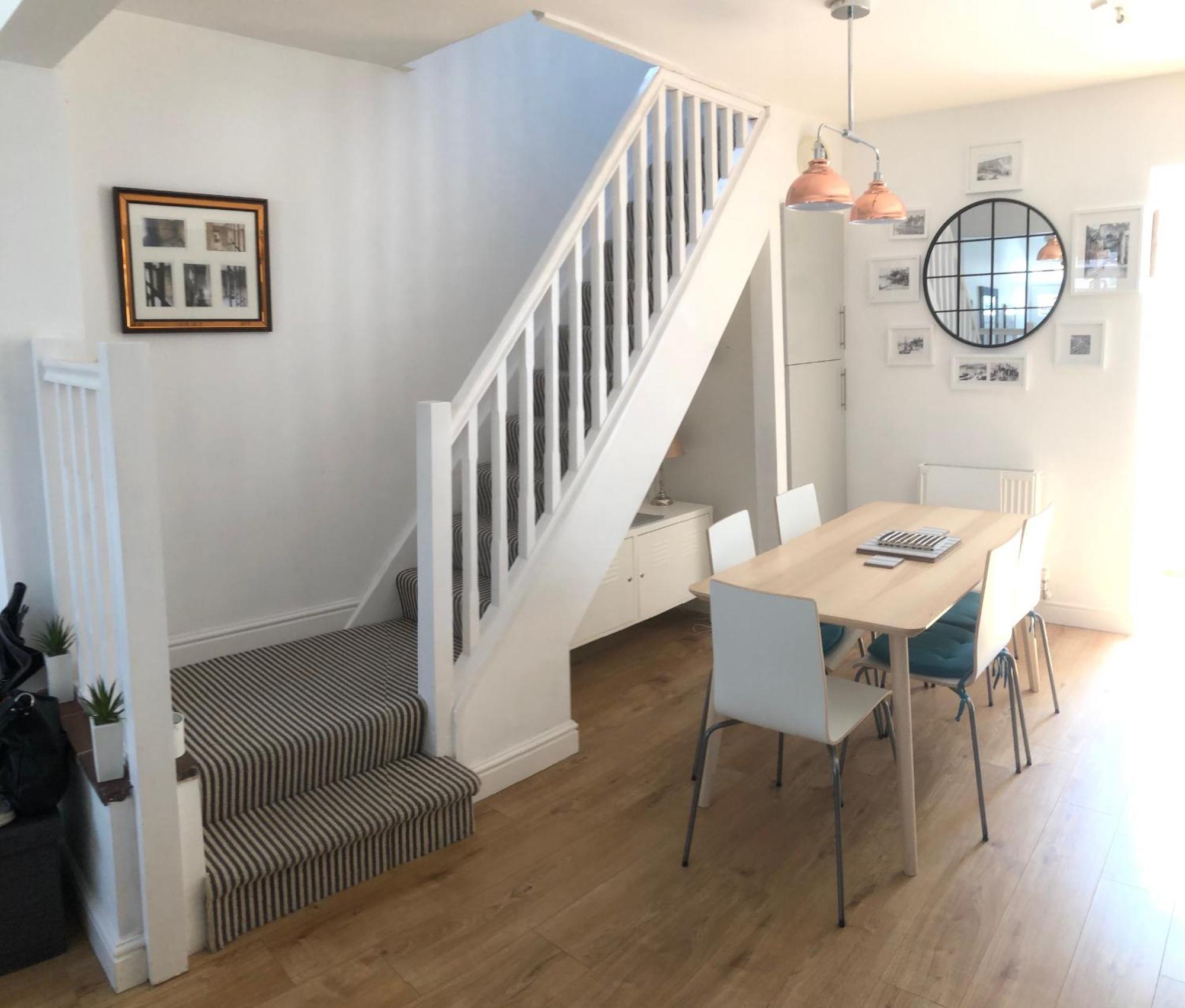 Downtown Cottage 콘위 외부 사진